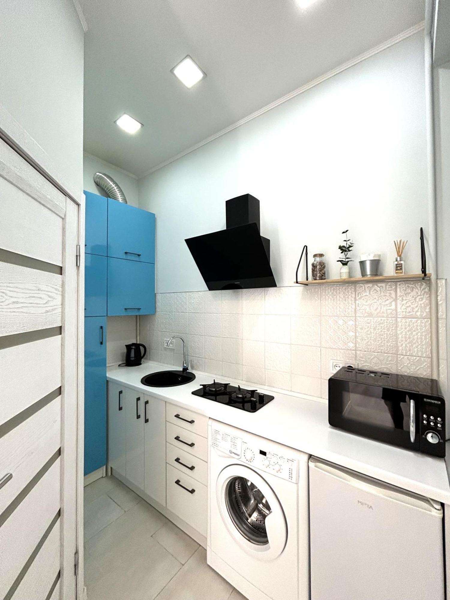 Romantic Apartment In The Сity Сenter 리비프 외부 사진
